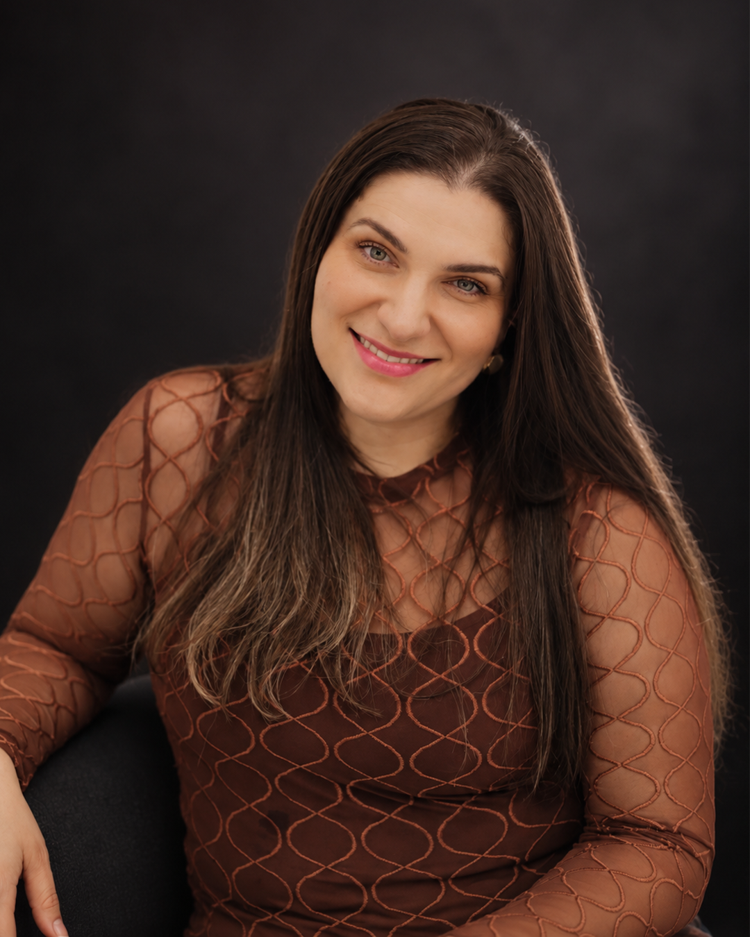 Dra Cintia Zorzzela